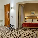 Hotel Boutique Slavia 3*