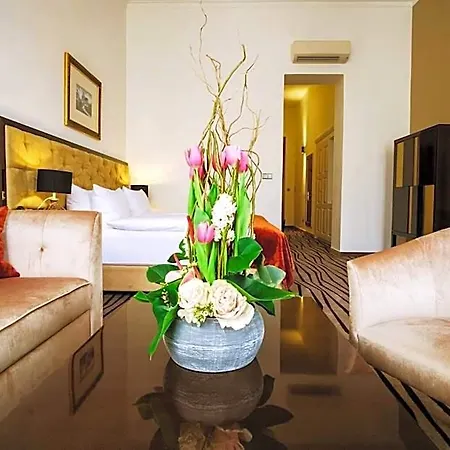Boutique Slavia Hotel 3*