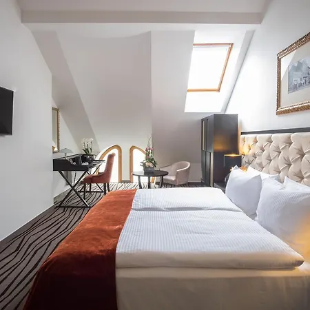 Hotel Boutique Slavia 3*