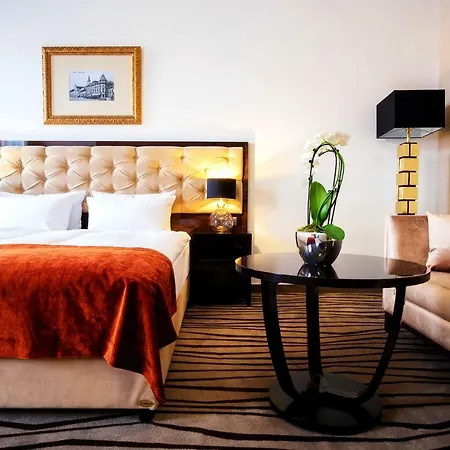 Hotell Boutique Slavia 3*
